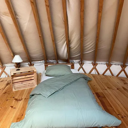 Luxusní stan Yourte Brigite Saint-Barthelemy-Lestra